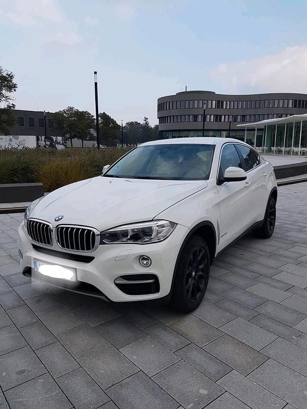 Weiß Gebraucht 2015 BMW X6 SUV | 25.000 € (Superpreis) - Bild 1/4