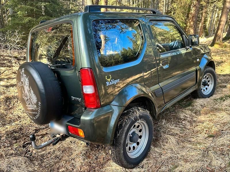 Gebraucht Suzuki Jimny Ranger 84 PS (61 kW) 2016 Grün SUV