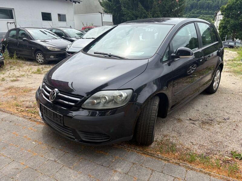 Schwarz Gebraucht 2005 VW Golf Plus Cross Trendline Van / Kleinbus | 1.950 € (Guter Preis) - Bild 1/4