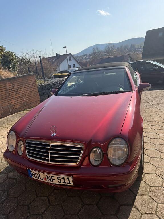 Gebraucht Mercedes CLK200 Elegance 163 PS (119 kW) 2000 Rot Cabrio