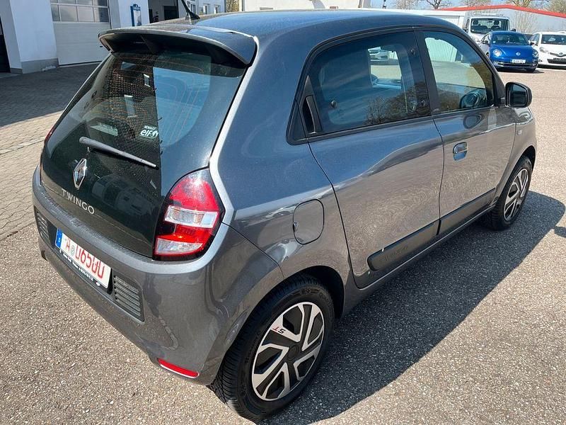 Gebraucht Renault Twingo LIMITED 69 PS (50 kW) 2019 Grau Kleinwagen