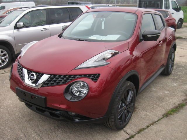 Rot metallic Gebraucht 2015 Nissan Juke Acenta SUV | 19.690 € - Bild 1/4