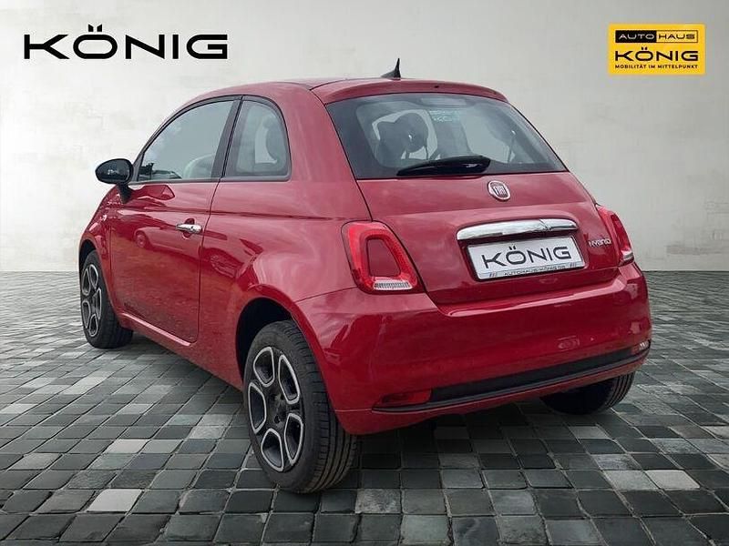 Gebraucht Fiat 500 Club 69 PS (50 kW) 2023 Rot Limousine