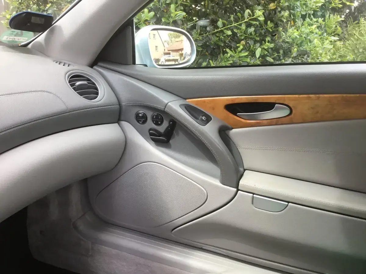 Gebraucht Mercedes SL350 245 PS (180 kW) 2003 Silber Cabrio
