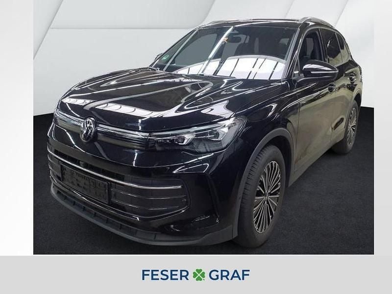 Grenadillschwarz metallic Gebraucht 2025 VW Tiguan Goal SUV | 35.501 € (Guter Preis) - Bild 1/4