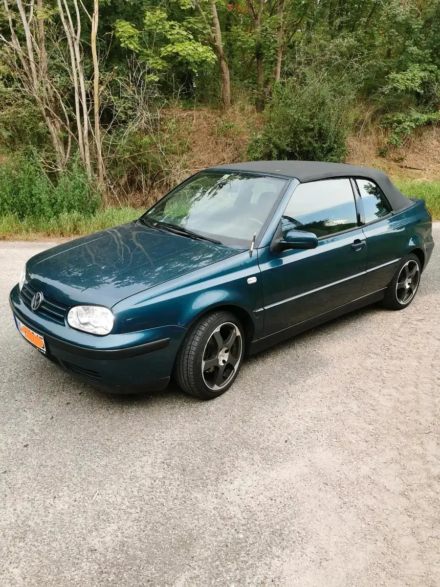 Gebraucht VW Golf Cabriolet GTI 115 PS (84 kW) 2002 Grün Cabrio