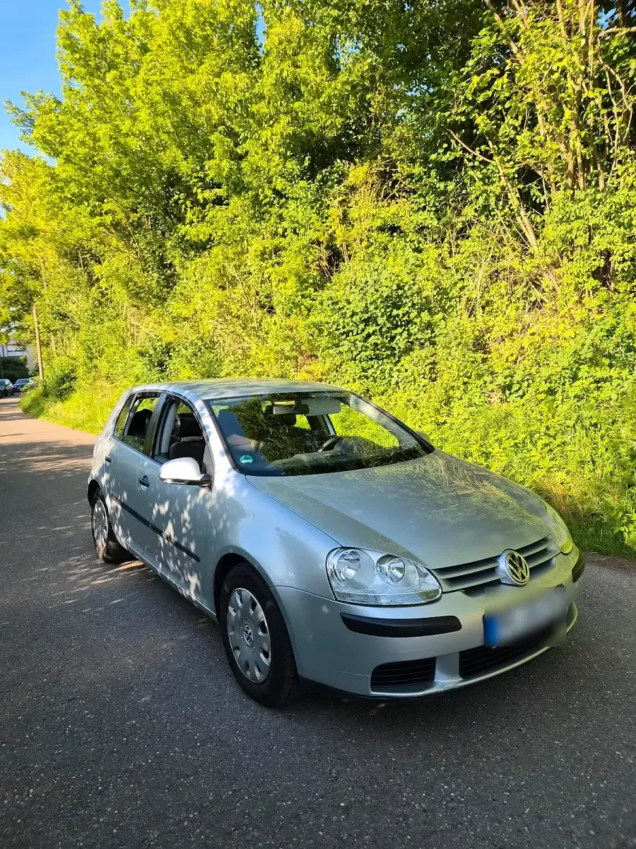 Gebraucht VW Golf IV 105 PS (77 kW) 2004 Silber Limousine