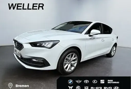 Second-hand Seat Leon 150 CP (110 kW) 2025 Alb Berlinǎ