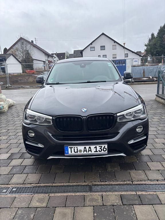 Gebraucht BMW X4 Advantage 190 PS (139 kW) 2018 Grau SUV