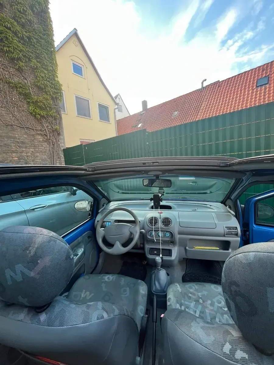 Gebraucht Renault Twingo 58 PS (42 kW) 2006 Blau Kleinwagen