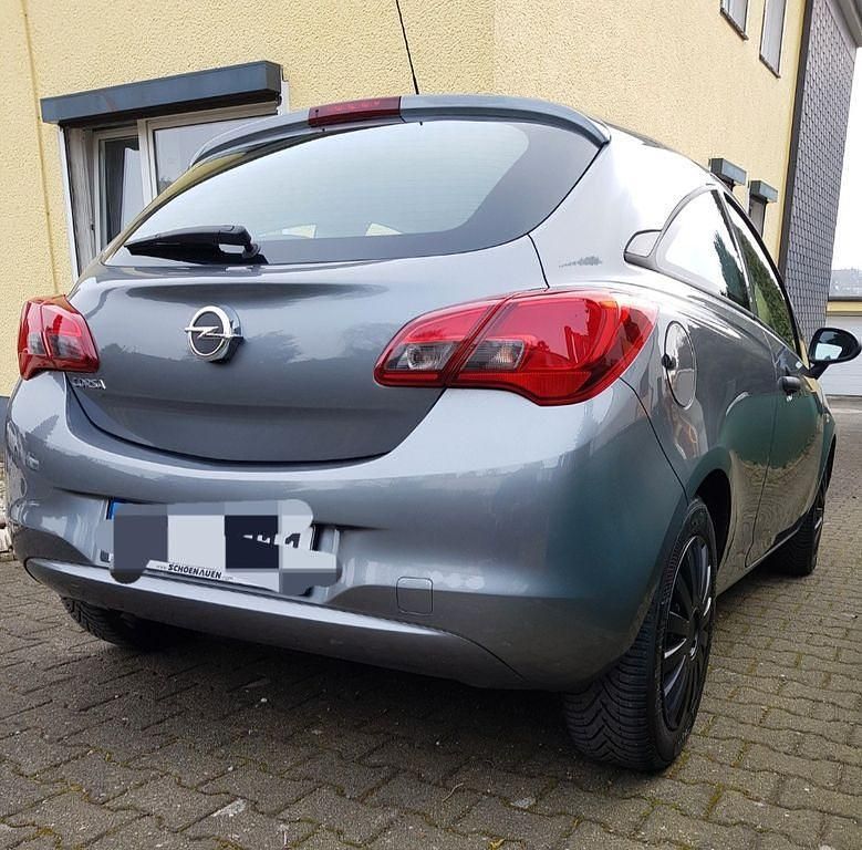 Grau Gebraucht 2017 Opel Corsa Edition Limousine | 5.975 € (Guter Preis) - Bild 1/1