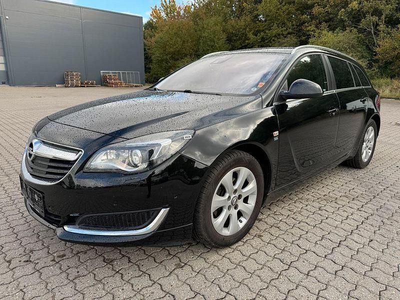 Schwarz Gebraucht 2017 Opel Insignia Edition Kombi | 6.800 € (Superpreis) - Bild 1/4