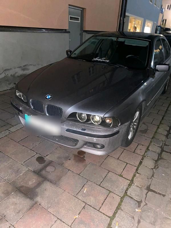 Grau Gebraucht 1998 BMW 520 Limousine | 1.100 € (Guter Preis) - Bild 1/4