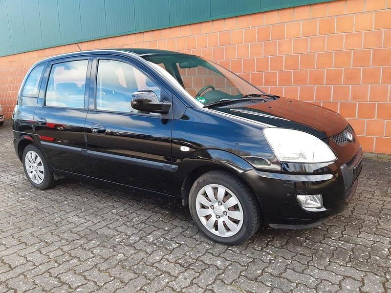 Second-hand Hyundai Matrix 103 CP (75 kW) 2008 Negru Monovolum