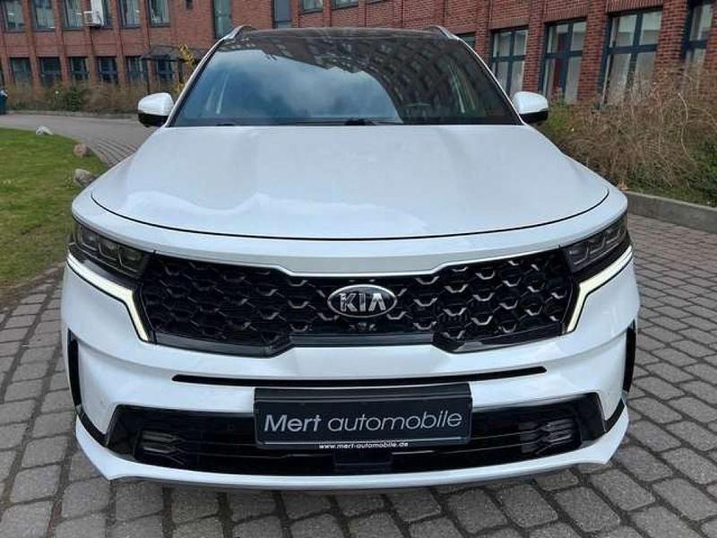 Gebraucht Kia Sorento Platinum 265 PS (194 kW) 2021 Snow white (metallic) SUV