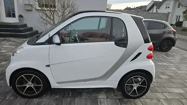 Gebraucht Smart ForTwo Coupé 84 PS (61 kW) 2014 Weiß Coupé