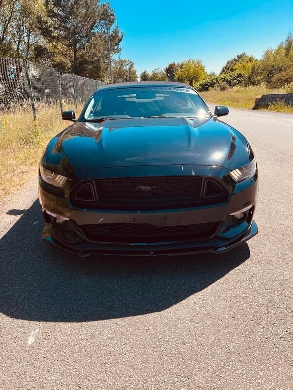 Schwarz Gebraucht 2017 Ford Mustang Cabrio | 23.599 € (Fairer Preis) - Bild 1/4