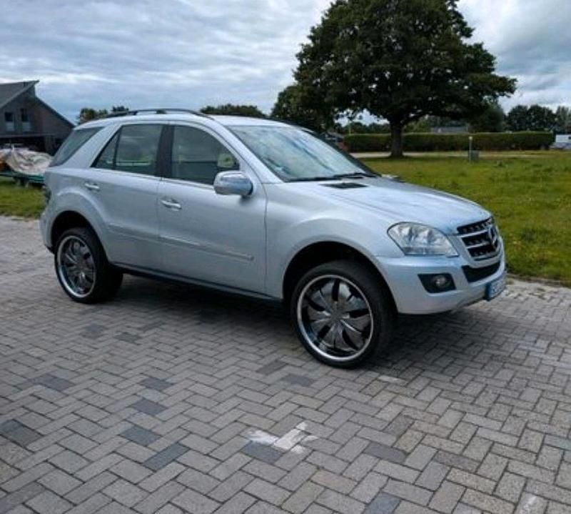 Silber Gebraucht 2008 Mercedes ML420 SUV | 7.000 € (Teuer) - Bild 1/4