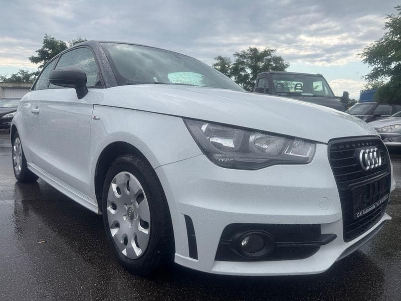 Weiß Gebraucht 2014 Audi A1 Attraction Kleinwagen | 5.900 € (Guter Preis) - Bild 1/4