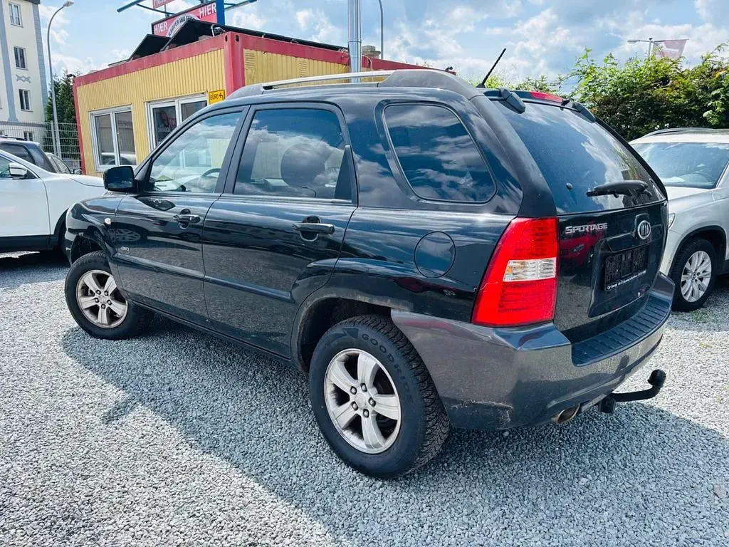 Gebraucht Kia Sportage 140 PS (102 kW) 2007 Schwarz SUV