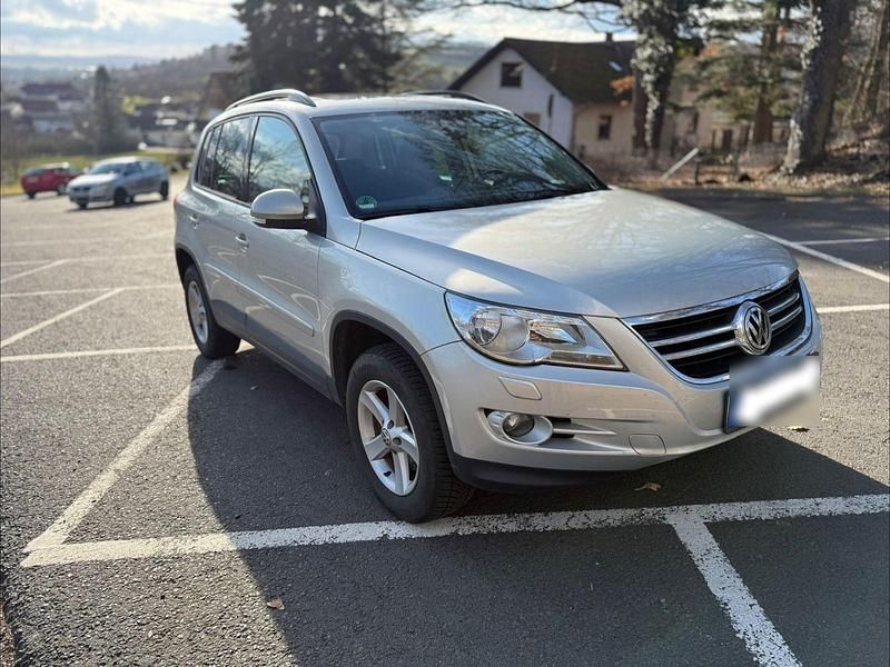 Gebraucht VW Tiguan Track & Field 200 PS (147 kW) 2008 Silber SUV