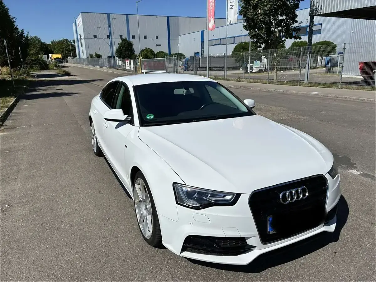 Gebraucht Audi A5 144 PS (105 kW) 2016 Weiß Coupé