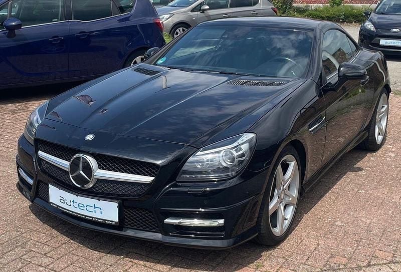 Gebraucht Mercedes SLK250 AMG 204 PS (150 kW) 2014 Schwarz Cabrio