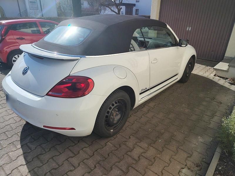 Gebraucht VW Beetle 104 PS (76 kW) 2016 Weiß Kleinwagen