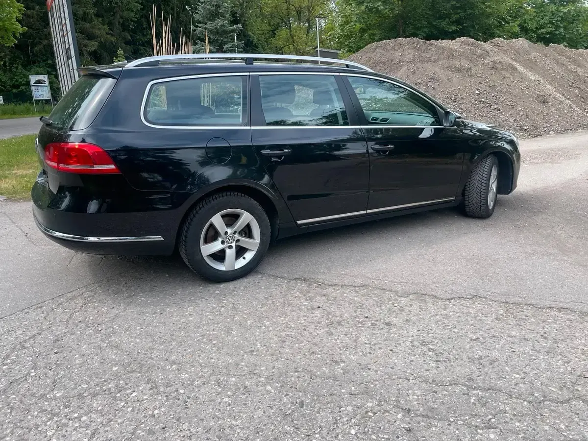 Gebraucht VW Passat 140 PS (102 kW) 2014 Schwarz Kombi