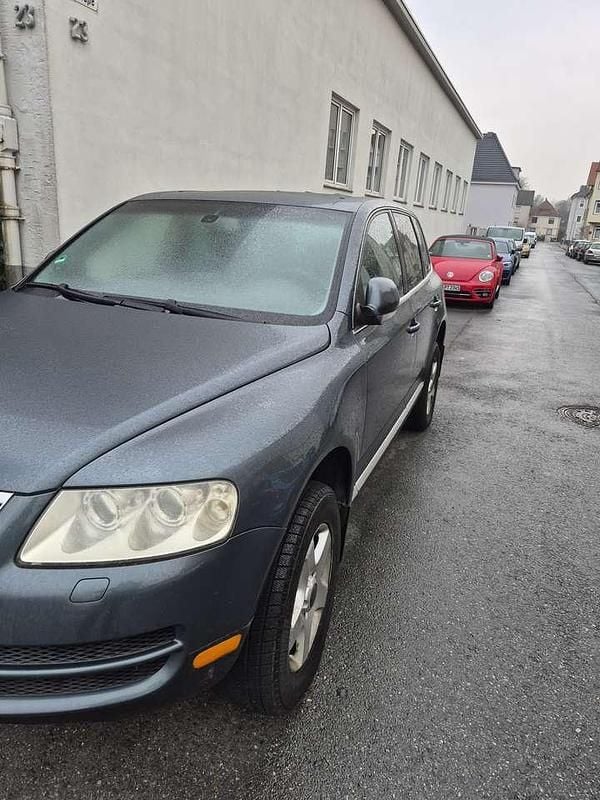Gebraucht VW Touareg 241 PS (177 kW) 2005 Grau SUV
