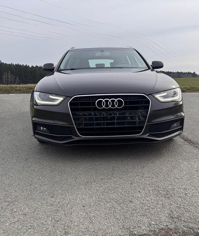 Gebraucht Audi A4 S-Line 190 PS (139 kW) 2015 Schwarz Kombi