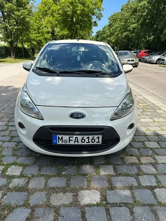 Gebraucht Ford Ka Trend 69 PS (50 kW) 2009 Weiß Kleinwagen