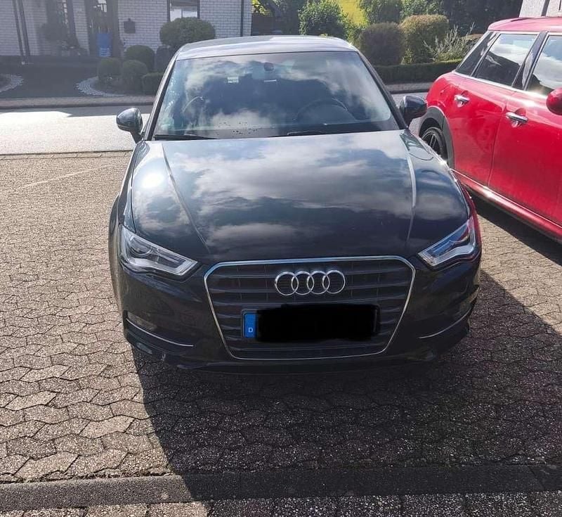 Schwarz Gebraucht 2014 Audi A3 Ambition Kleinwagen | 13.000 € (Superpreis) - Bild 1/4