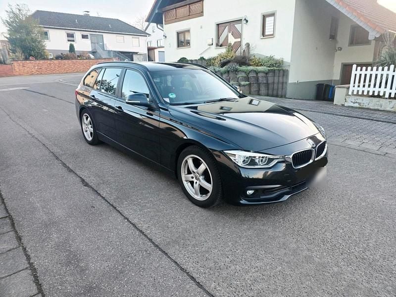 Gebraucht BMW 318 M Sport 150 PS (110 kW) 2016 Schwarz Kombi