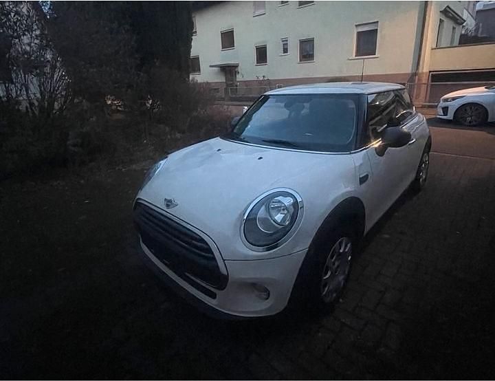 Weiß Gebraucht 2016 Mini ONE Pepper Kleinwagen | 9.500 € - Bild 1/4