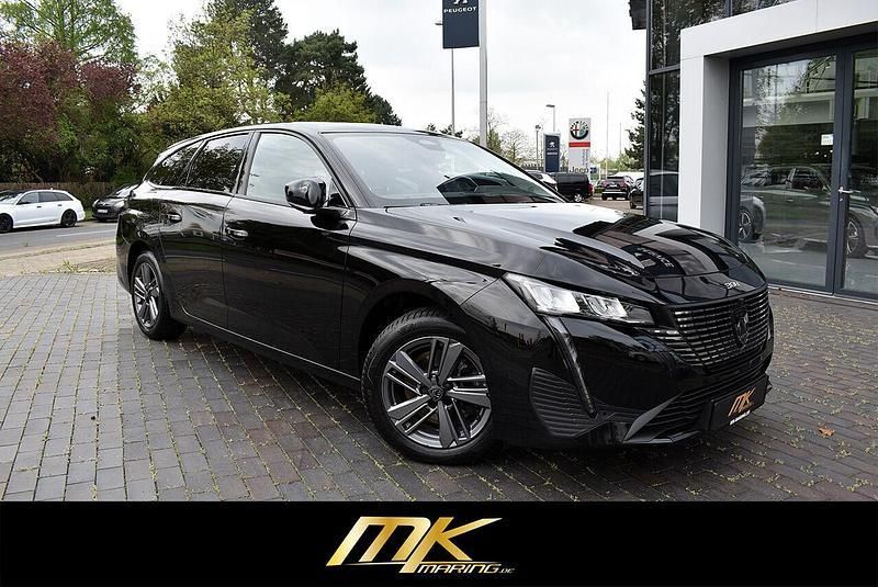 Perla nera schwarz (metallic) Gebraucht 2024 Peugeot 308 Allure Kombi | 19.990 € (Superpreis) - Bild 1/4