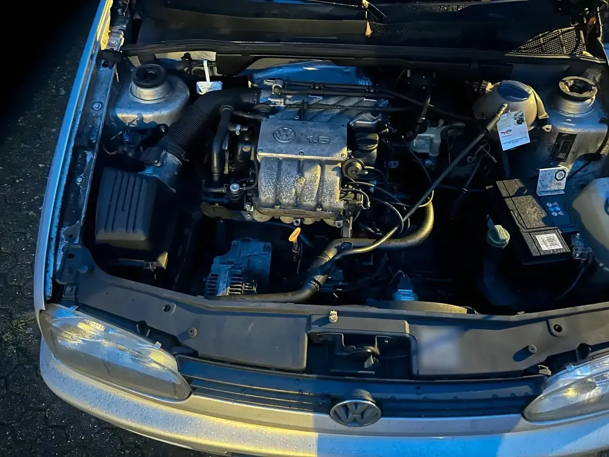 Gebraucht VW Golf III 101 PS (74 kW) 1997 Silber Kleinwagen