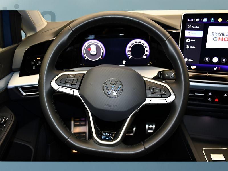Gebraucht VW Golf VIII 150 PS (110 kW) 2025 Blau Kleinwagen