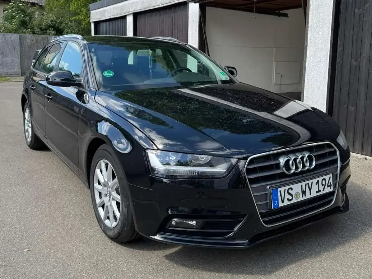 Gebraucht Audi A4 Comfort 143 PS (105 kW) 2012 Kombi