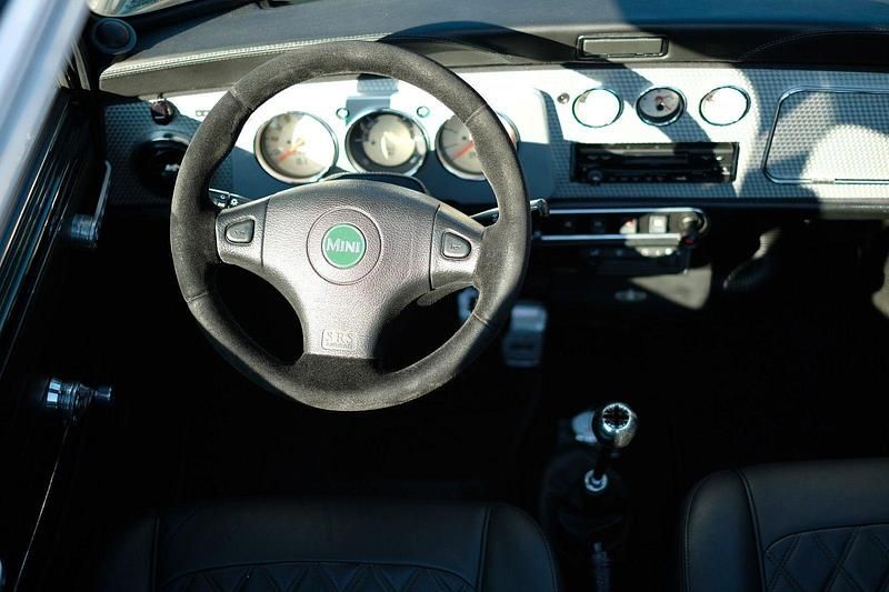 Usata Mini Cooper 63 CV (46 kW) 2000 Verde Utilitaria