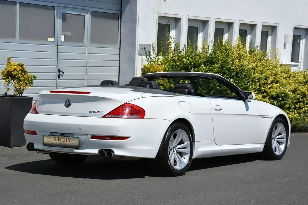 Gebraucht BMW 650 Cabriolet Sport Line 367 PS (269 kW) 2009 Weiß Cabrio