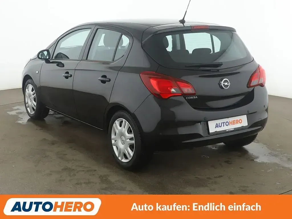 Używany Opel Corsa 90 KM (66 kW) 2019 Czarny Hatchback