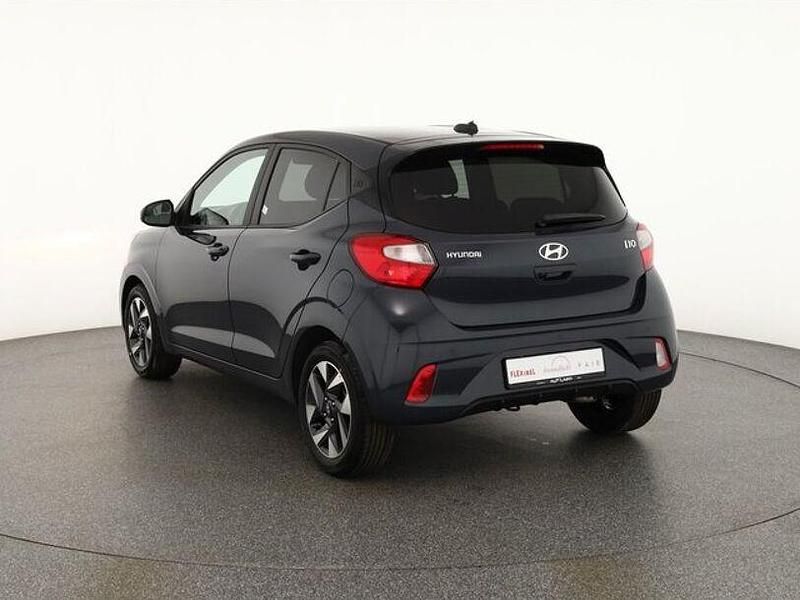 Neu Hyundai i10 79 PS (58 kW) 2025 Grau Kleinwagen