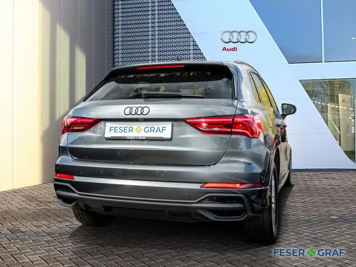 Gebraucht Audi Q3 S-Line 150 PS (110 kW) 2025 Daytonagrau perleffekt SUV