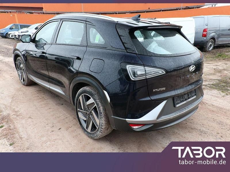 Gebraucht Hyundai Nexo 163 PS (119 kW) 2022 Ocean indigo mica metallic SUV