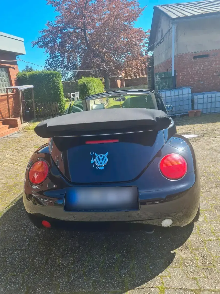 Gebraucht VW New Beetle 75 PS (55 kW) 2003 Schwarz Kleinwagen