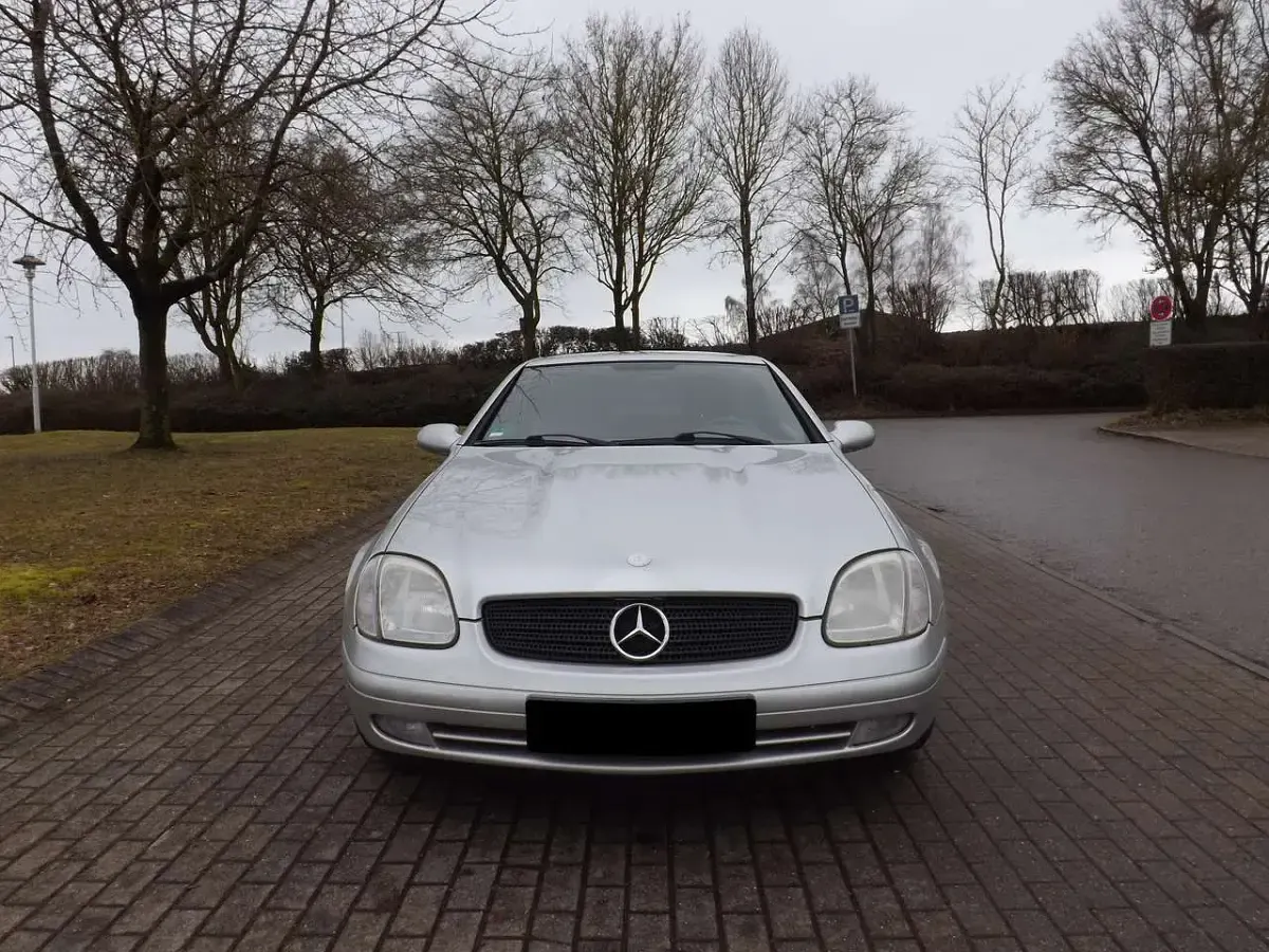 Second-hand Mercedes SLK200 136 CP (100 kW) 1998 Argintiu Cabrio