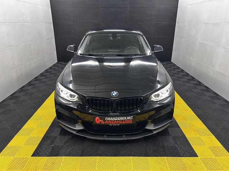 Gebraucht BMW 220 Sport Line 184 PS (135 kW) 2017 Black sapphire metallic Coupé