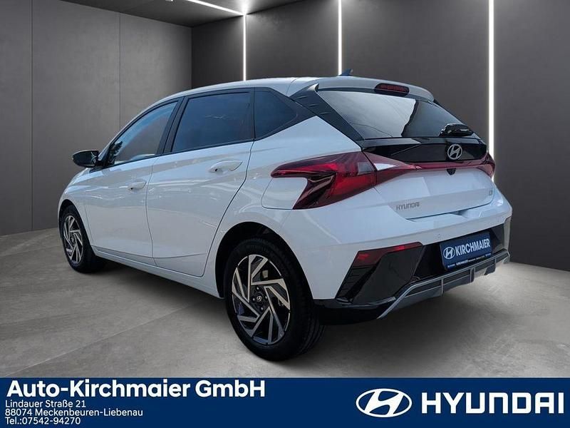 Neu Hyundai i20 90 PS (66 kW) 2026 Weiss Kleinwagen