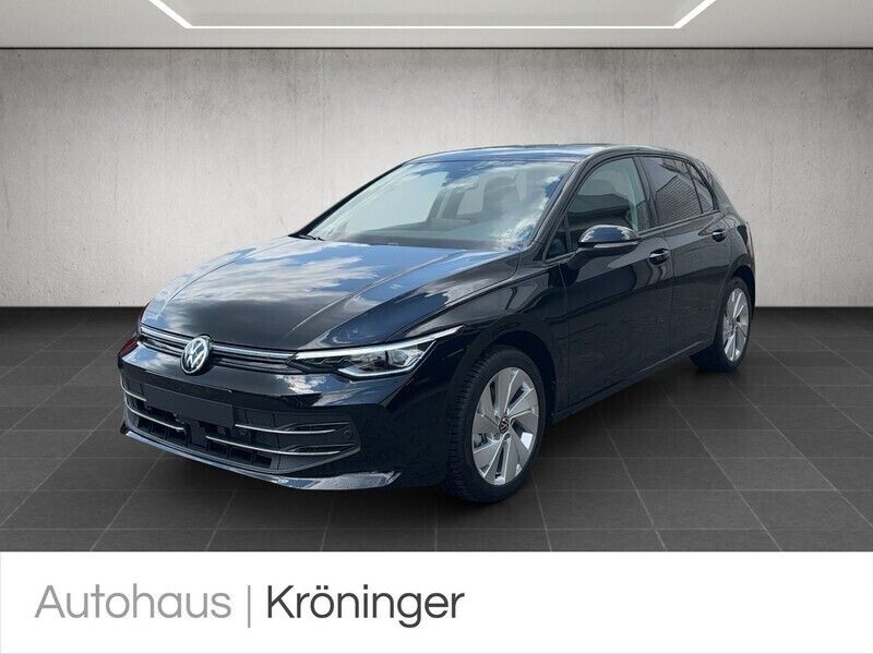 Schwarz (grenadillschwarz metallic) Gebraucht 2024 VW Golf VIII Goal Limousine | 31.490 € (Fairer Preis) - Bild 1/4
